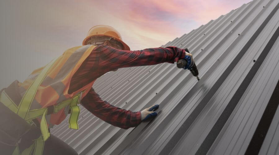 Expert Emergency Roof Repairs services in Pratt, KS